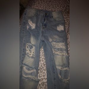 SHEIN never worn ripped mom jeans
